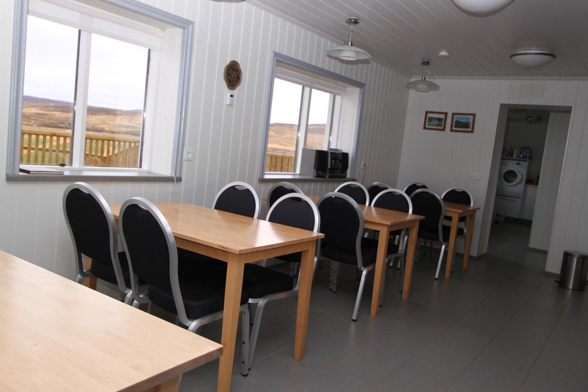 Guesthouse Steindorsstadir, West Iceland Рейкхолт Екстериор снимка