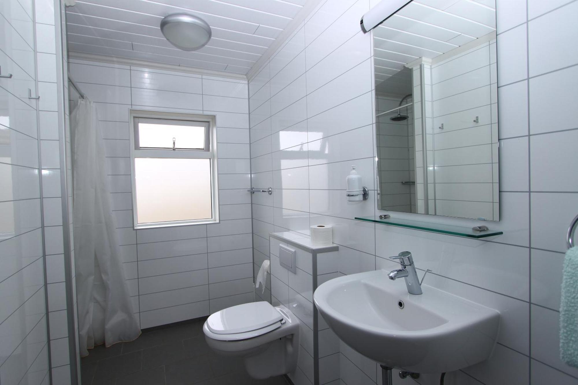 Guesthouse Steindorsstadir, West Iceland Рейкхолт Екстериор снимка