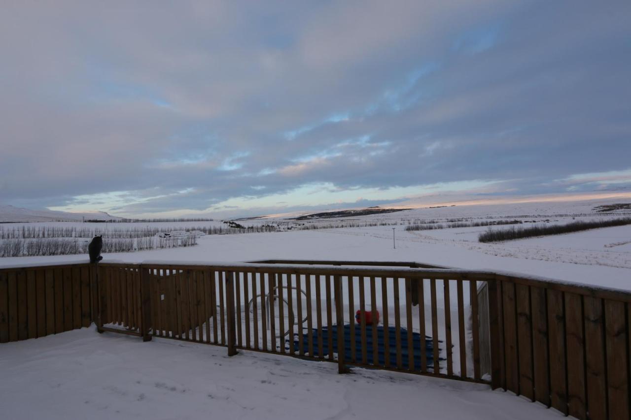 Guesthouse Steindorsstadir, West Iceland Рейкхолт Екстериор снимка